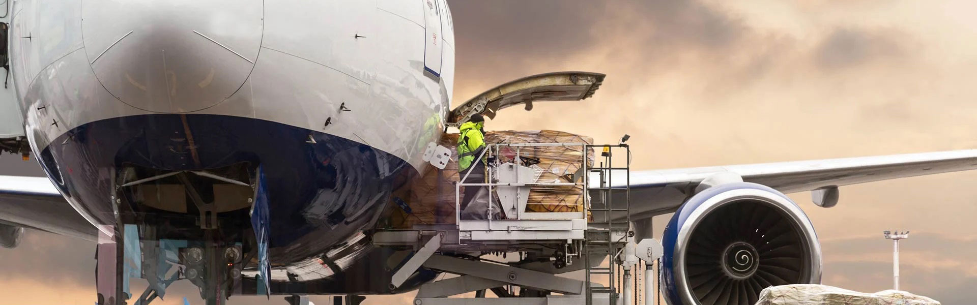 Air Freight Forwarding & Customs Clearance Services